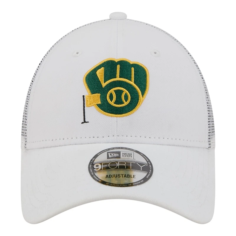Men's New Era White Milwaukee Brewers Flag 9FORTY Trucker Adjustable Hat