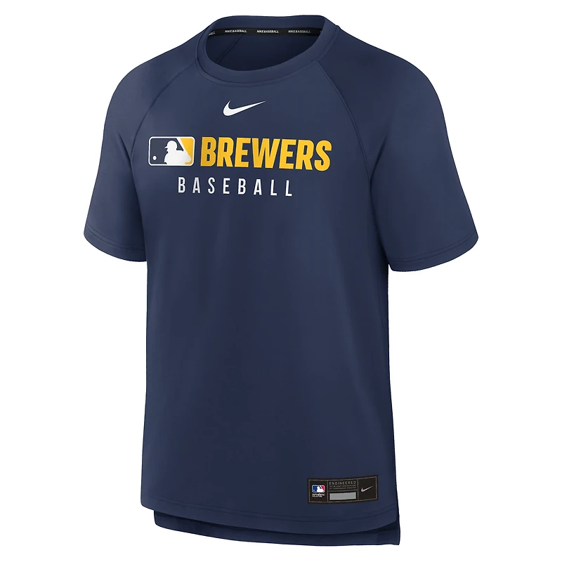 T-shirt Nike bleu marine pour homme, collection authentique des Milwaukee Brewers, raglan Dri-FIT d'avant-match