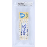 Billet autographié par Robin Yount des Milwaukee Brewers, daté du 9 septembre 1992, authentifié par Beckett Fanatics Witness, pour son 3000e coup sûr en carrière. Inscription « 3000e coup sûr ».