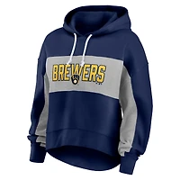 Sweat à capuche rempli de feuilles statistiques pour femmes Fanatics Navy Milwaukee Brewers