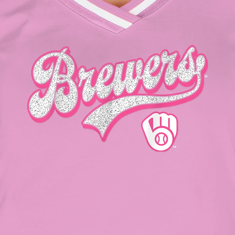 T-shirt à col en V rose clair Milwaukee Brewers Gameday de New Era pour femme