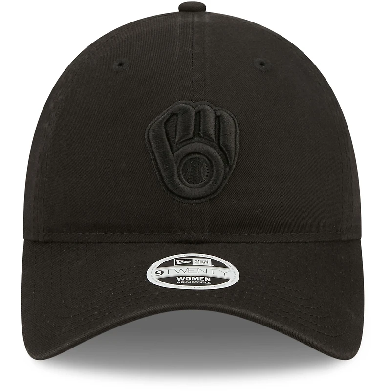Women's New Era Milwaukee Brewers Black on Black Core Classic II 9TWENTY Adjustable Hat