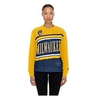 Sweat-shirt polaire New Era bleu marine et or pour femme, modèle Milwaukee Brewers Gameday.