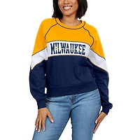 Sweat-shirt à col ras du cou WEAR by Erin Andrews pour femmes, doré/bleu marine, Milwaukee Brewers