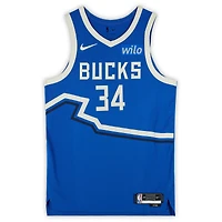 Maillot Nike authentique dédicacé par Giannis Antetokounmpo des Milwaukee Bucks 2024-25 Blue City Edition