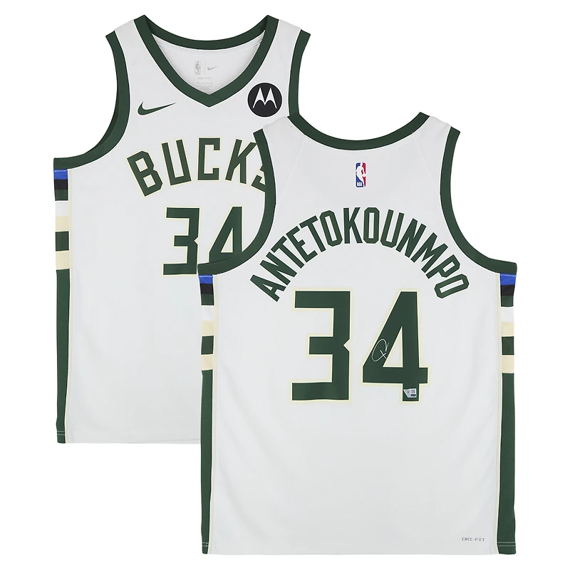Giannis Antetokounmpo Milwaukee Bucks Autographed Nike White Association Swingman Jersey