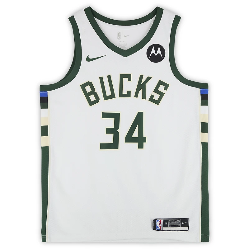 Giannis Antetokounmpo Milwaukee Bucks Autographed Nike White Association Swingman Jersey
