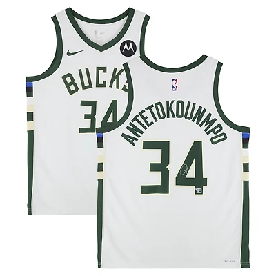 Maillot Nike White Association Swingman autographié par Giannis Antetokounmpo des Milwaukee Bucks
