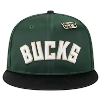 Men's New Era  Hunter Green/Black Milwaukee Bucks Throwback Satin Vintage Pin Two-Tone 59FIFTY Fitted Hat
