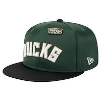 Men's New Era  Hunter Green/Black Milwaukee Bucks Throwback Satin Vintage Pin Two-Tone 59FIFTY Fitted Hat