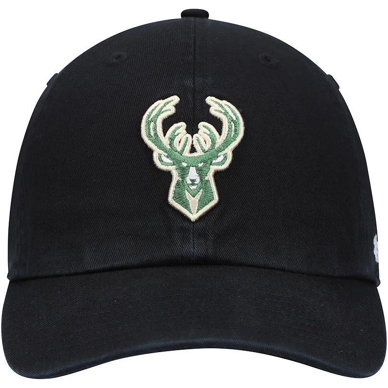 Men's '47 Black Milwaukee Bucks Core Logo Clean Up Adjustable Hat