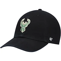 Men's '47  Black Milwaukee Bucks Core Logo Clean Up Adjustable Hat