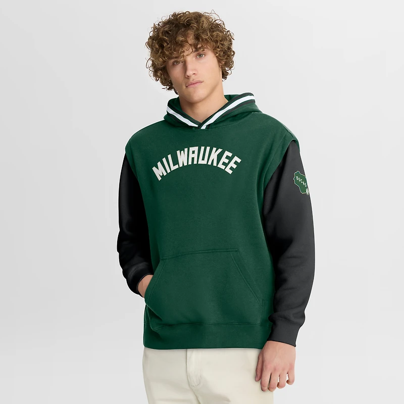 Men's Fanatics Hunter Green/Black Milwaukee Bucks Half Court Shot Clock Fastbreak Hoodie