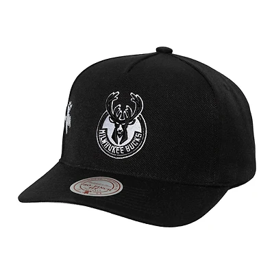 Casquette ajustable Mitchell & Ness noire Milwaukee Bucks Born To Win Pro Crown pour homme