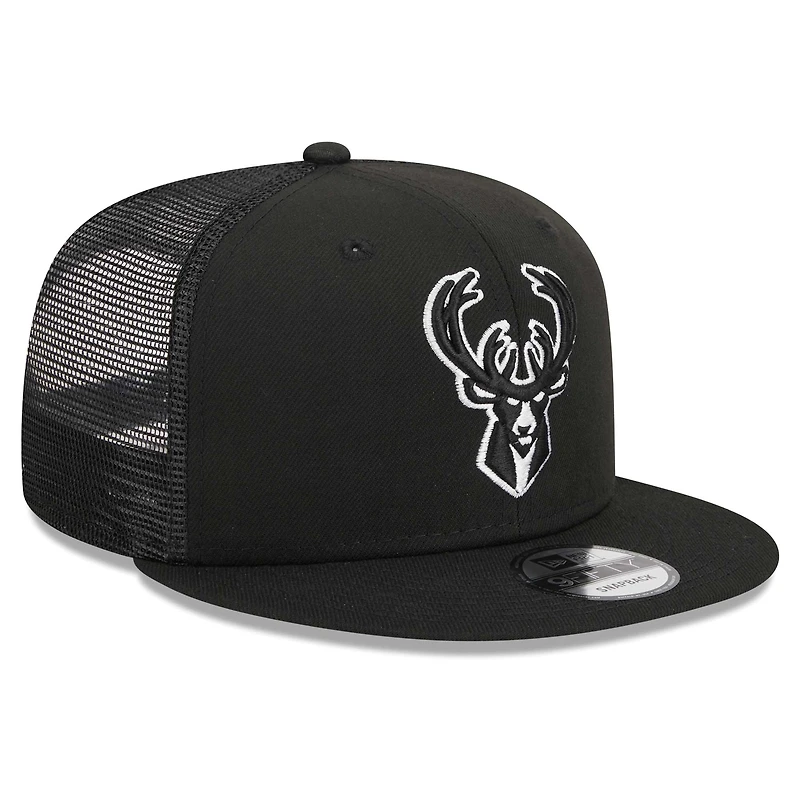 Casquette de camionneur à visière snapback Milwaukee Bucks 9FIFTY New Era noire pour homme