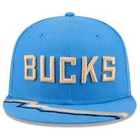 Casquette ajustée 59FIFTY Milwaukee Bucks 2024/25 City Edition New Era bleue pour homme