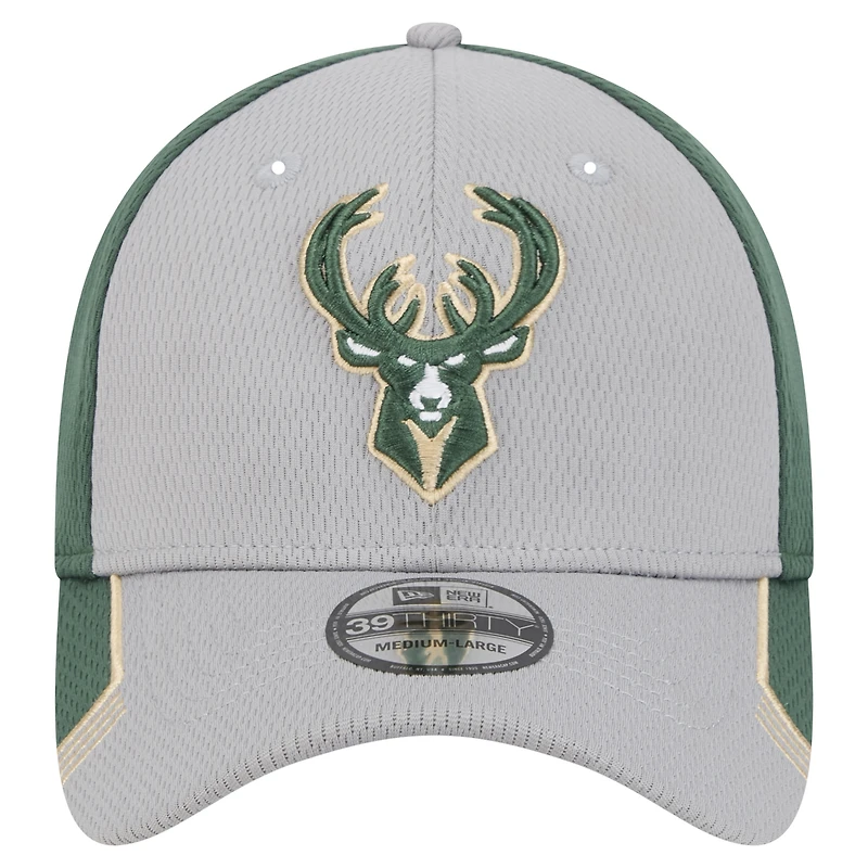 Men's New Era Gray/Hunter Green Milwaukee Bucks Active Trim 39THIRTY Flex Hat