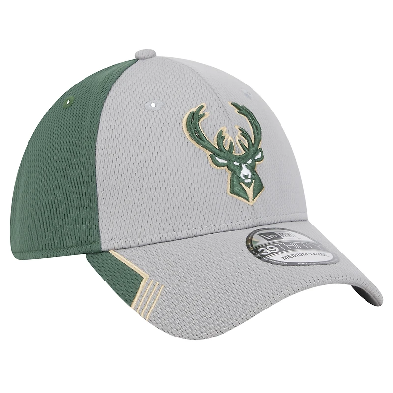 Men's New Era Gray/Hunter Green Milwaukee Bucks Active Trim 39THIRTY Flex Hat