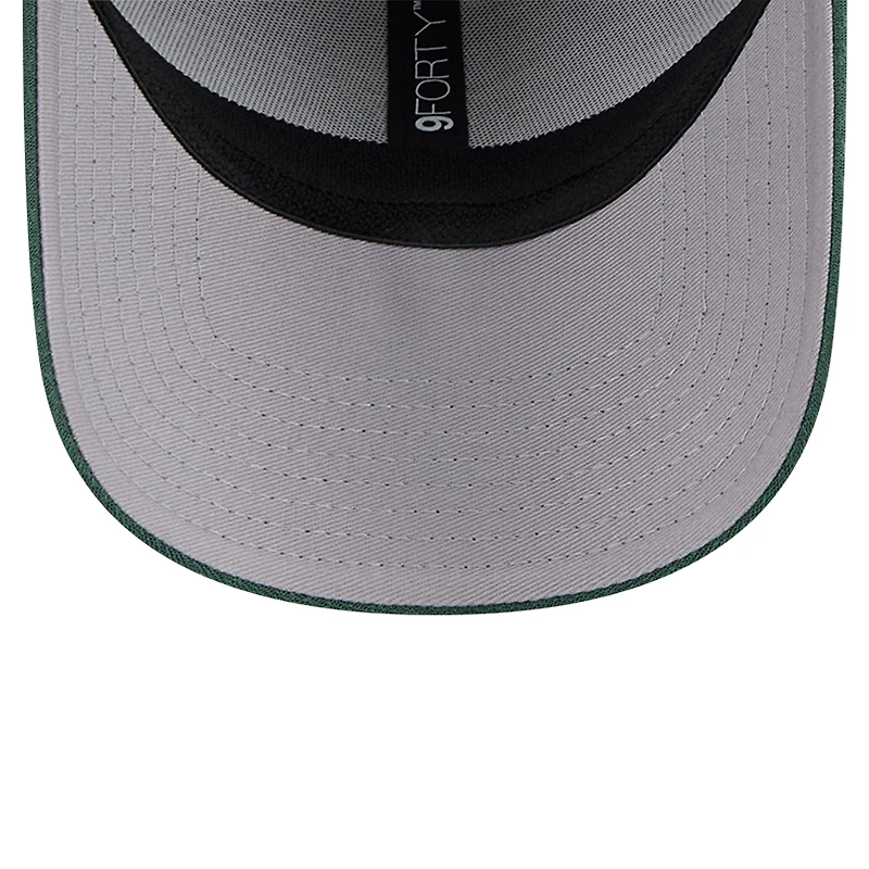 Men's New Era Heather Gray/Hunter Green Milwaukee Bucks Active Digi-Tech Two-Tone 9FORTY Adjustable Hat