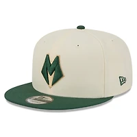 Casquette snapback New Era 9FIFTY pour homme, couleur beige/vert chasseur, Milwaukee Bucks, édition City 2025/26