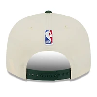 Casquette snapback New Era 9FIFTY pour homme, couleur beige/vert chasseur, Milwaukee Bucks, édition City 2025/26