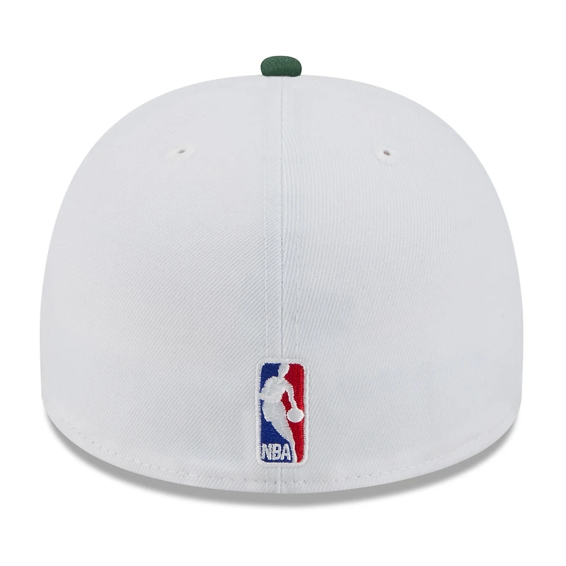 Casquette ajustée New Era 59FIFTY blanche/vert chasseur pour homme, Milwaukee Bucks, NBA Draft 2025