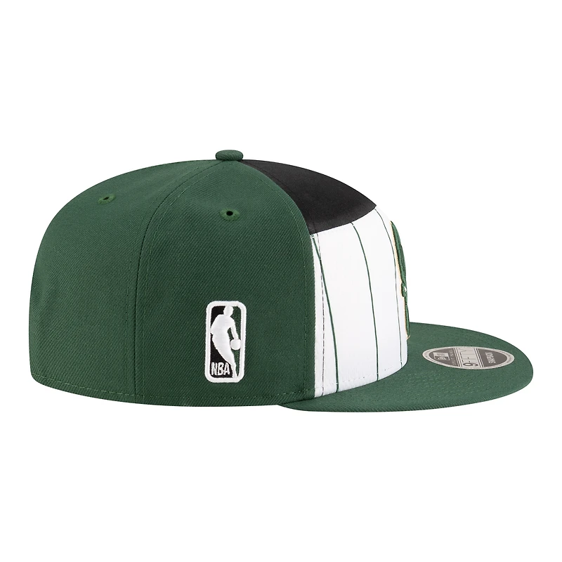 Casquette snapback New Era 9FIFTY pour homme, blanche et vert chasseur, Milwaukee Bucks, collection NBA 2025 Tip Off.