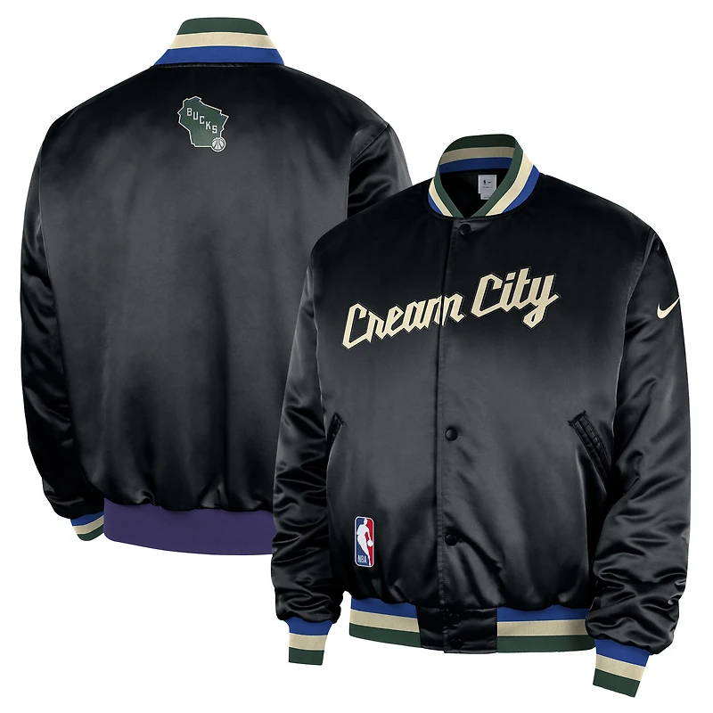 Veste bomber Nike pour homme, noire, Milwaukee Bucks, édition City 2025/26, Remix Courtside, fermeture à boutons-pression.