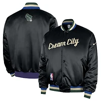 Veste bomber Nike pour homme, noire, Milwaukee Bucks, édition City 2025/26, Remix Courtside, fermeture à boutons-pression.