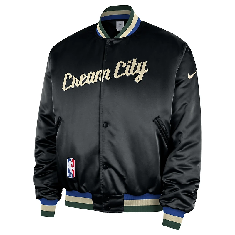 Veste bomber Nike pour homme, noire, Milwaukee Bucks, édition City 2025/26, Remix Courtside, fermeture à boutons-pression.