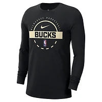 T-shirt d'entraînement Nike noir authentique à manches longues pour homme des Milwaukee Bucks