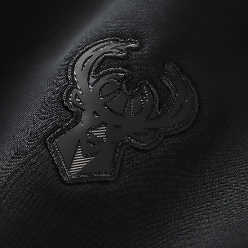 Men's Nike  Black Milwaukee Bucks Authentic Standard Issue Travel Dri-FIT Sweatshirt