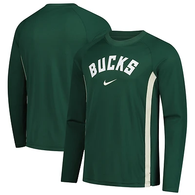 Maillot de tir à manches longues Nike Hunter Green Milwaukee Bucks 2025/26 Authentic Pre-Game Legend Dri-FIT pour homme