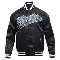 Veste universitaire en satin à boutons-pression complets Milwaukee Bucks Script Tail Pro Standard noire pour hommes