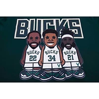 Pro Standard Giannis Antetokounmpo, Jrue Holiday, Khris Middleton Hunter Green Milwaukee Bucks Multi Lineup T-shirt pour homme