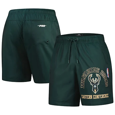 Short Pro Standard Hunter Green pour homme avec code régional Milwaukee Bucks