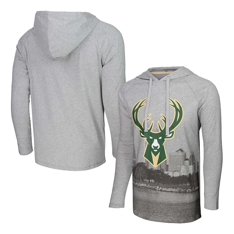 T-shirt à capuche manches longues Stadium Essentials gris chiné Milwaukee Bucks Atrium Raglan pour hommes