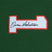 Maillot réplique vert Mitchell & Ness autographié par Oscar Robertson des Milwaukee Bucks