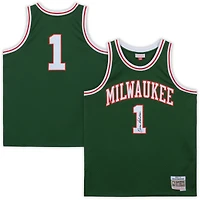 Oscar Robertson Milwaukee Bucks Autographed Mitchell & Ness Green Replica Jersey