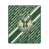 Couverture ultra douce Pegasus Milwaukee Bucks 60" x 70" (diagonale) avec logo et doublure