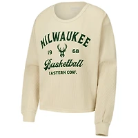 T-shirt unisexe en tricot gaufré à manches longues Cullen de la collection High Country des Milwaukee Bucks couleur crème Sportiqe
