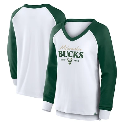 T-shirt à manches longues et col en V Open Lane Waffle de Milwaukee Bucks Fanatics pour femme