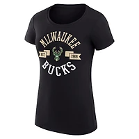T-shirt léger G-III 4Her pour femme par Carl Banks, coupe ultra-ajustée, noir, avec grand logo de la ville, Milwaukee Bucks