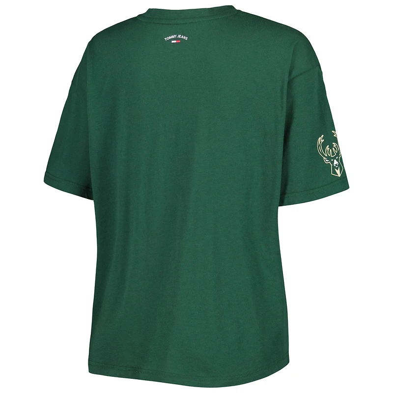 T-shirt Tommy Jeans Bianca Milwaukee Bucks vert chasseur pour femme