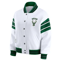 Sweat-shirt en polaire blanc à boutons-pression pour femme WEAR by Erin Andrews des Milwaukee Bucks
