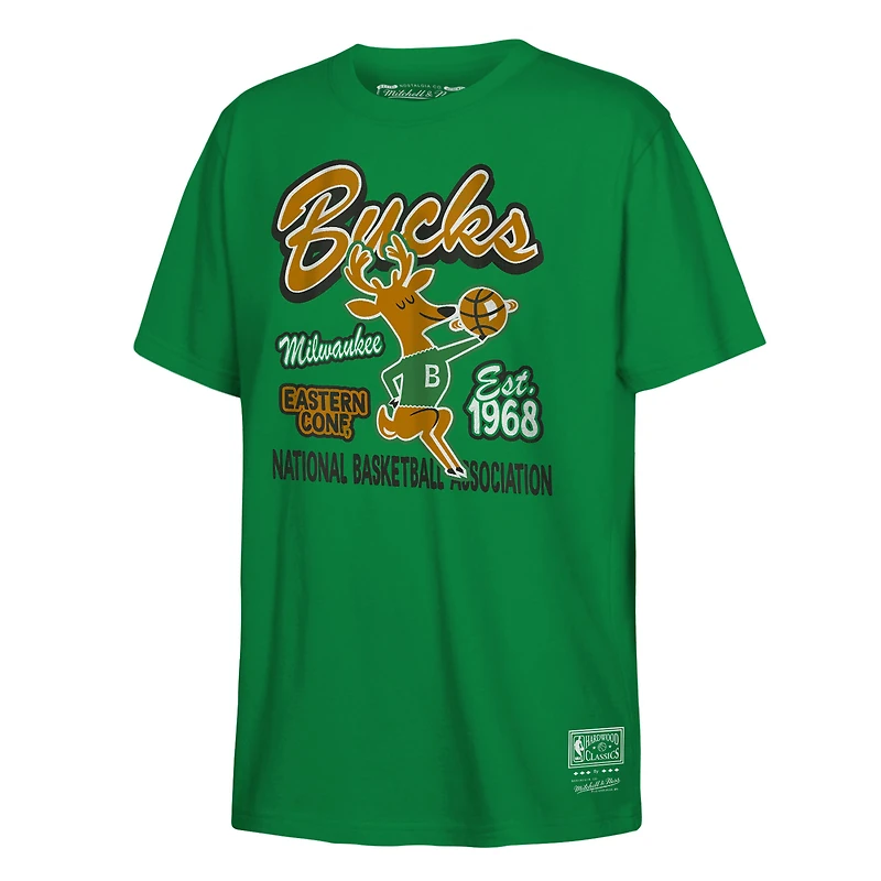 T-shirt rétro Mitchell & Ness Kelly Green Milwaukee Bucks avec inscription « Mascara »