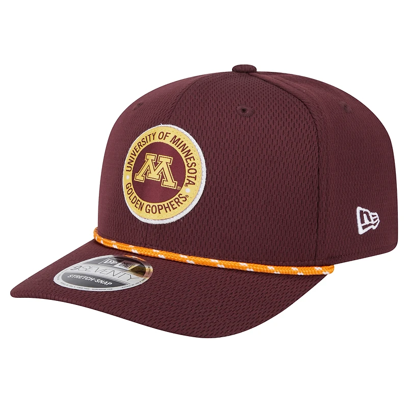 Casquette extensible à bouton-pression COOLERA 9SEVENTY en corde marron pour homme des Golden Gophers du Minnesota de New Era