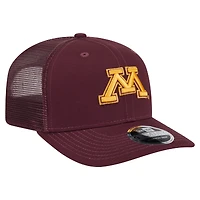 Casquette camionneur extensible à boutons-pression New Era 9SEVENTY marron Minnesota Golden Gophers pour homme