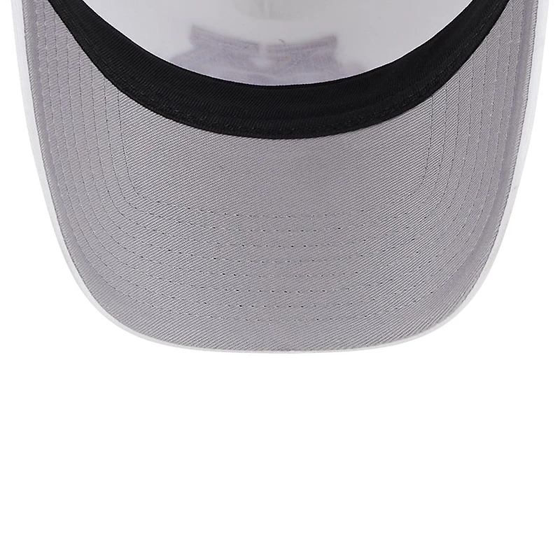Men's New Era White/Maroon Minnesota Golden Gophers Court Sport Foam A-Frame 9FORTY Adjustable Trucker Hat
