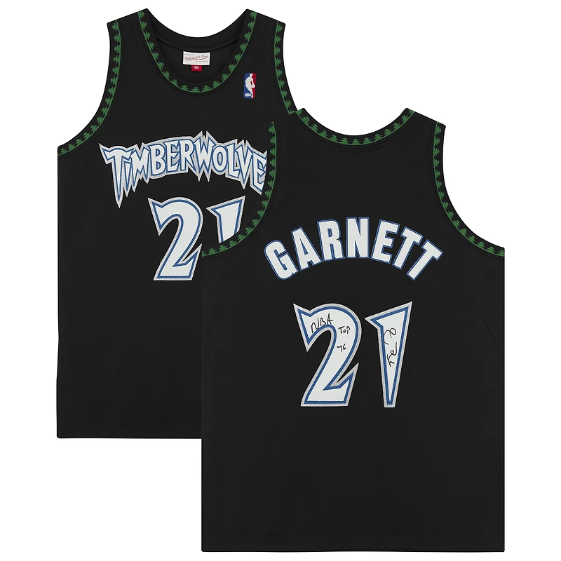 Maillot authentique dédicacé par Kevin Garnett des Minnesota Timberwolves de Mitchell & Ness 1997-98 avec inscription « NBA Top 75 »